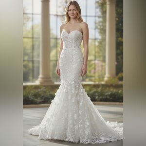 3d flowers , lace , floral Strapless Lace Wedding Dress
